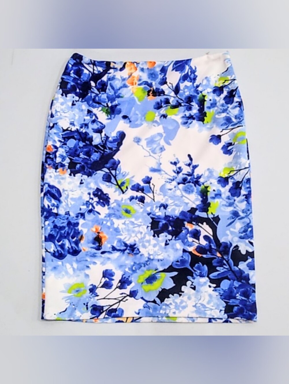 Chelsea & Theodore XL Stretch Pencil Skirt Floral Blue White